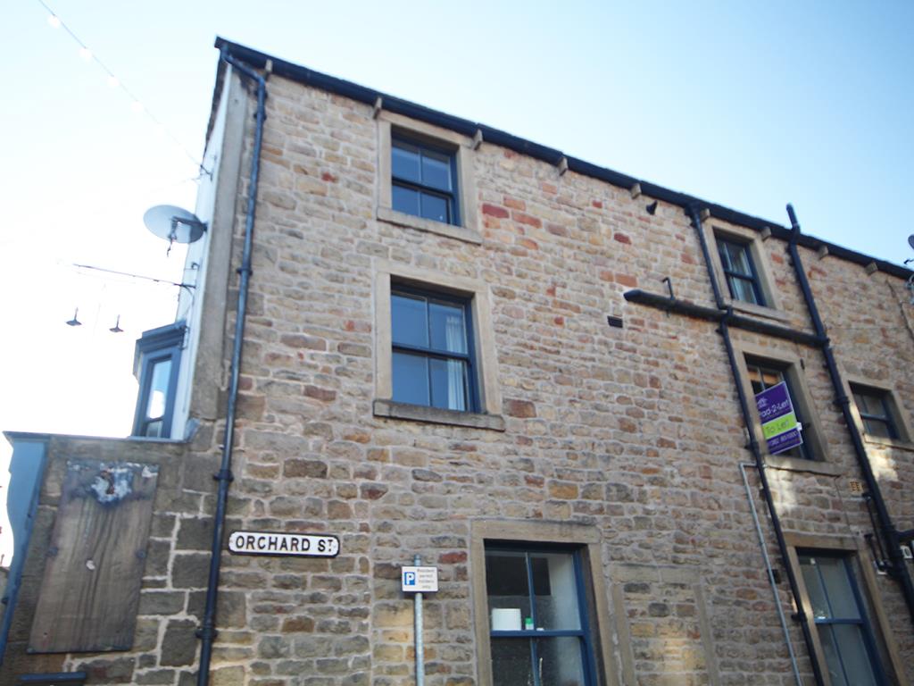 2 bedroom flat Let Agreed in Barnoldswick - IMG_0063.jpg